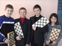 Участие в районных соревнованиях по шашкам.